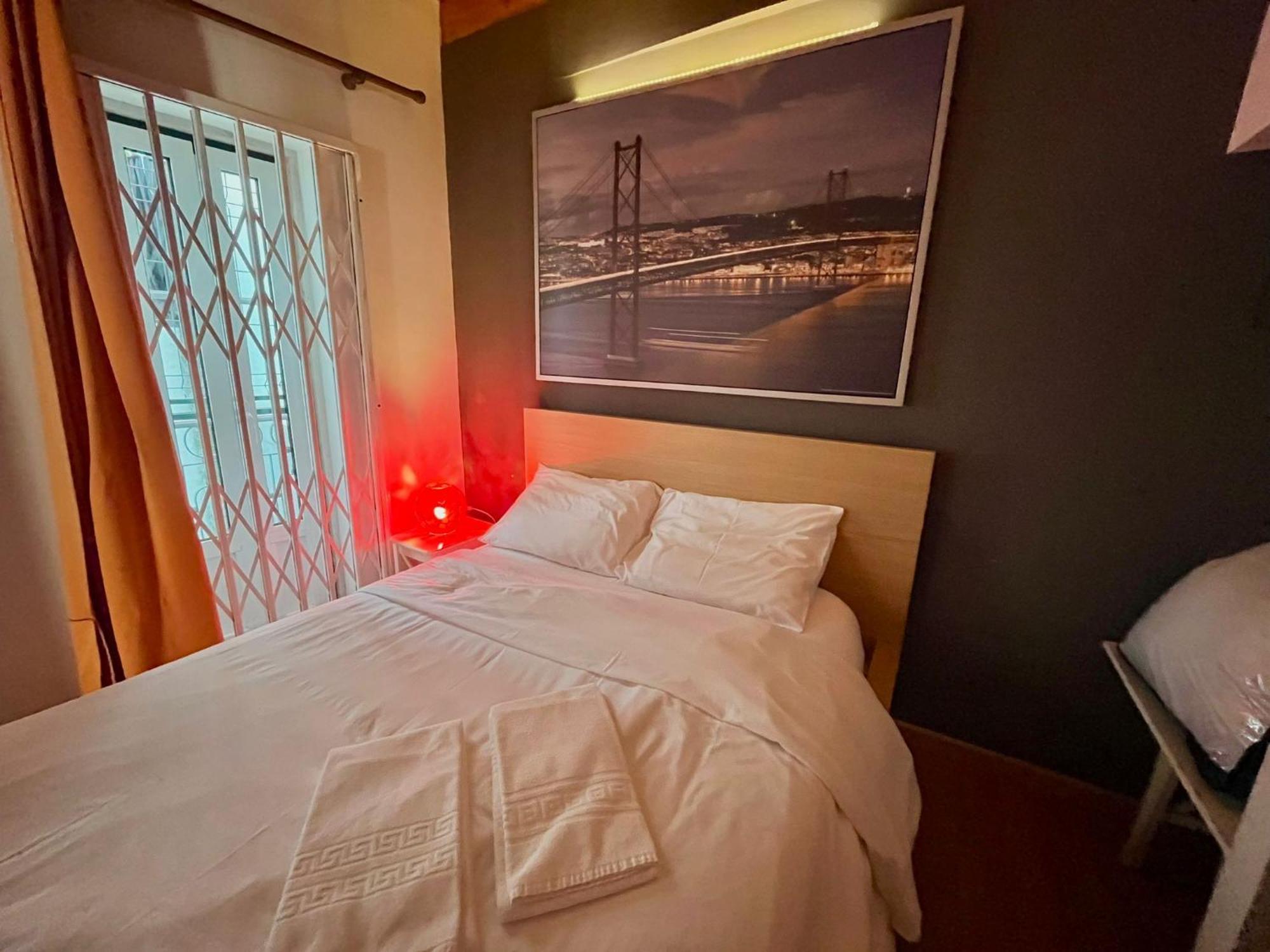 2 Bedroom, 2 Bathroom Apartment - Travessa Da Madalena Lisboa Εξωτερικό φωτογραφία